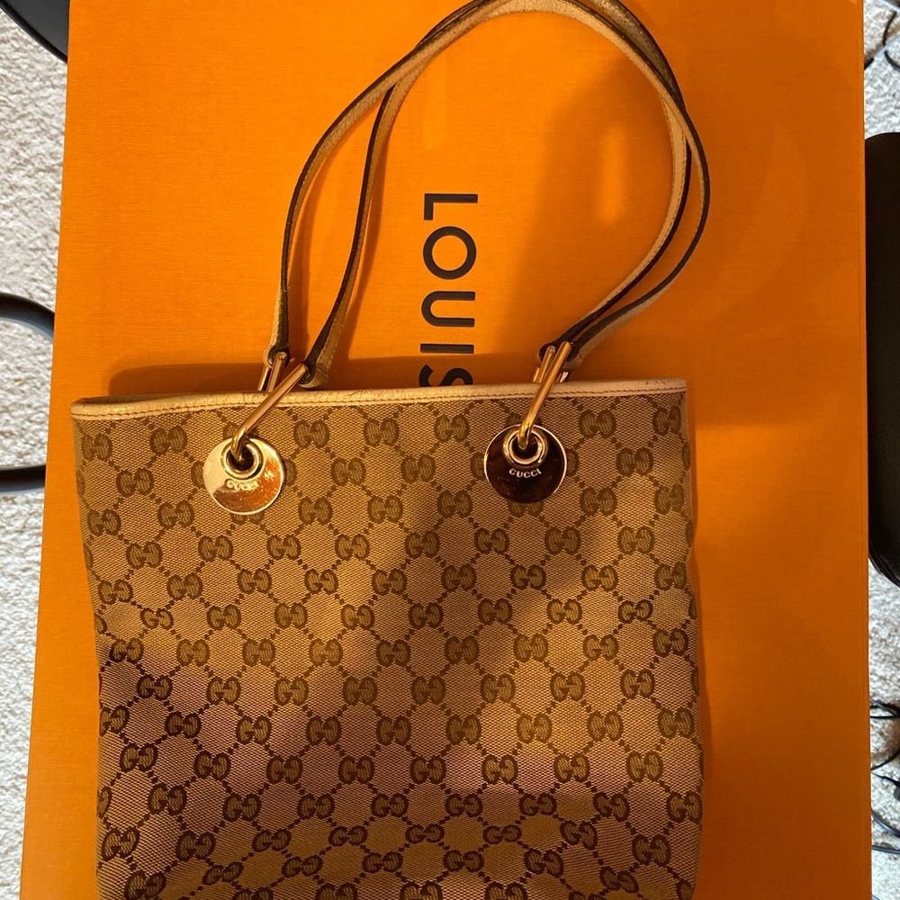 Gucci bag